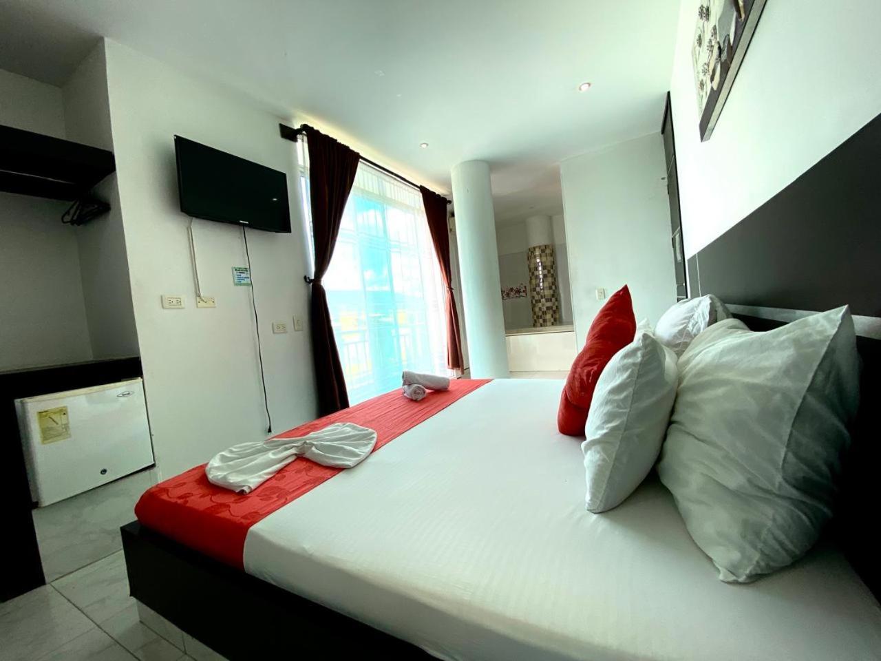 Hotel Suite Royal ميلغار المظهر الخارجي الصورة